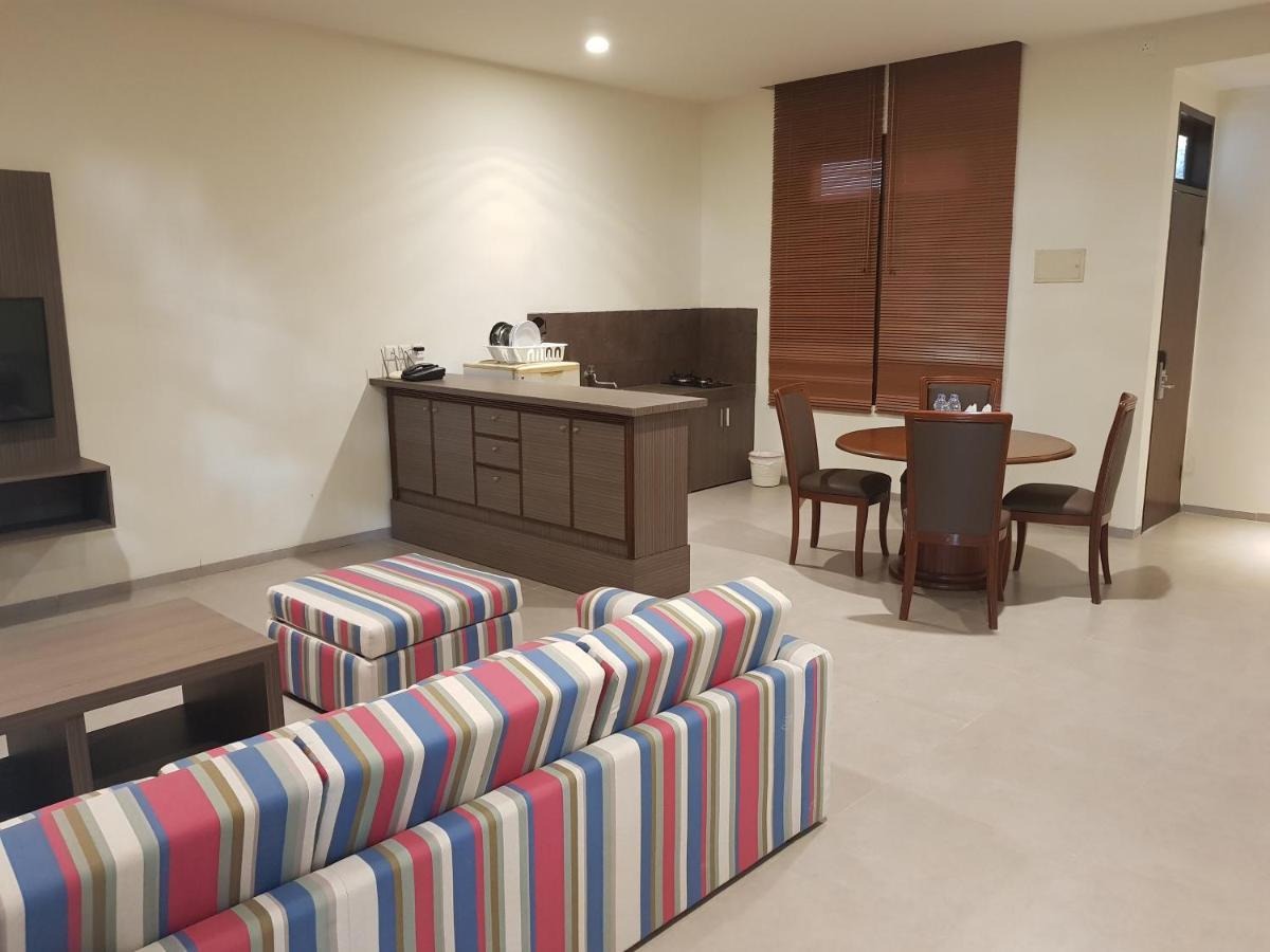 Sanghyang Indah Spa Resort Аниър Екстериор снимка