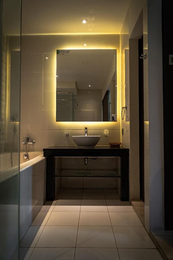 Sanghyang Indah Spa Resort Аниър Екстериор снимка