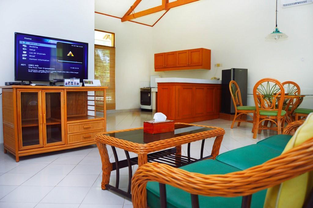 Sanghyang Indah Spa Resort Аниър Екстериор снимка