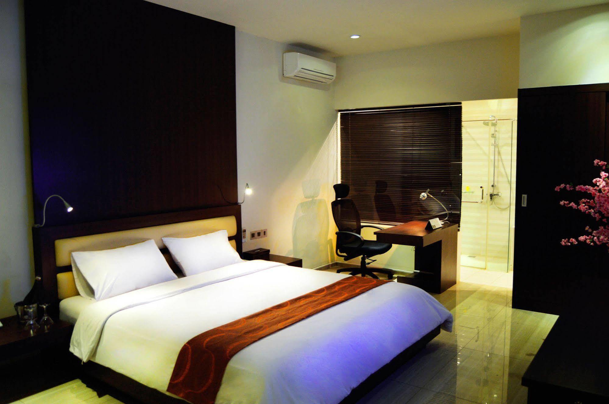 Sanghyang Indah Spa Resort Аниър Екстериор снимка